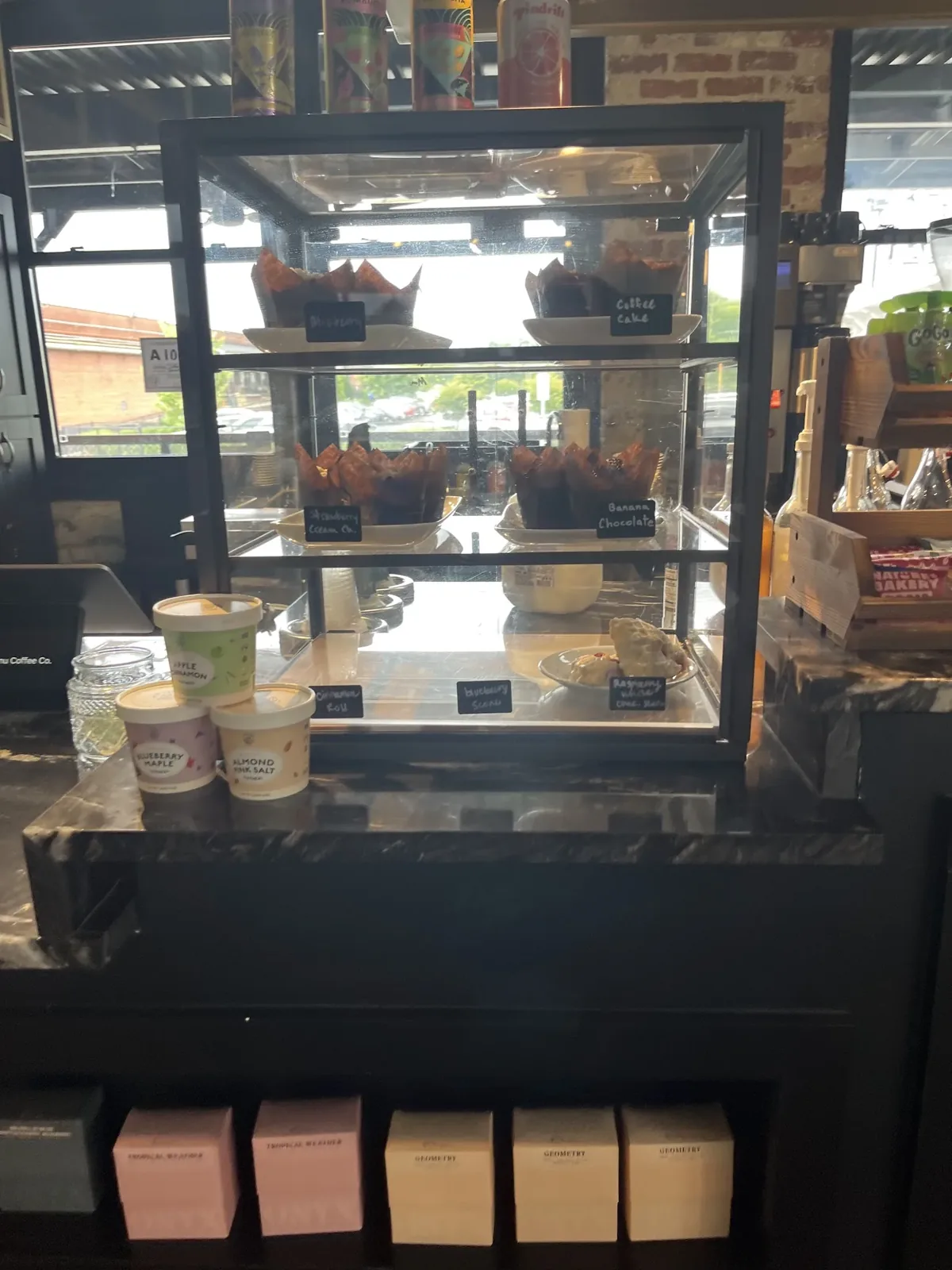 Petalcakes Coffee Shop photo 2
