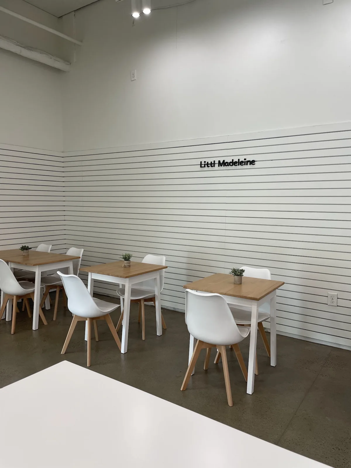 Littl Madeleine | Organic Coffee & Bakery photo 2