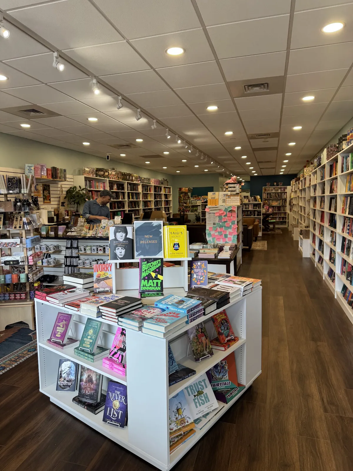 Troubadour Booksellers photo 2