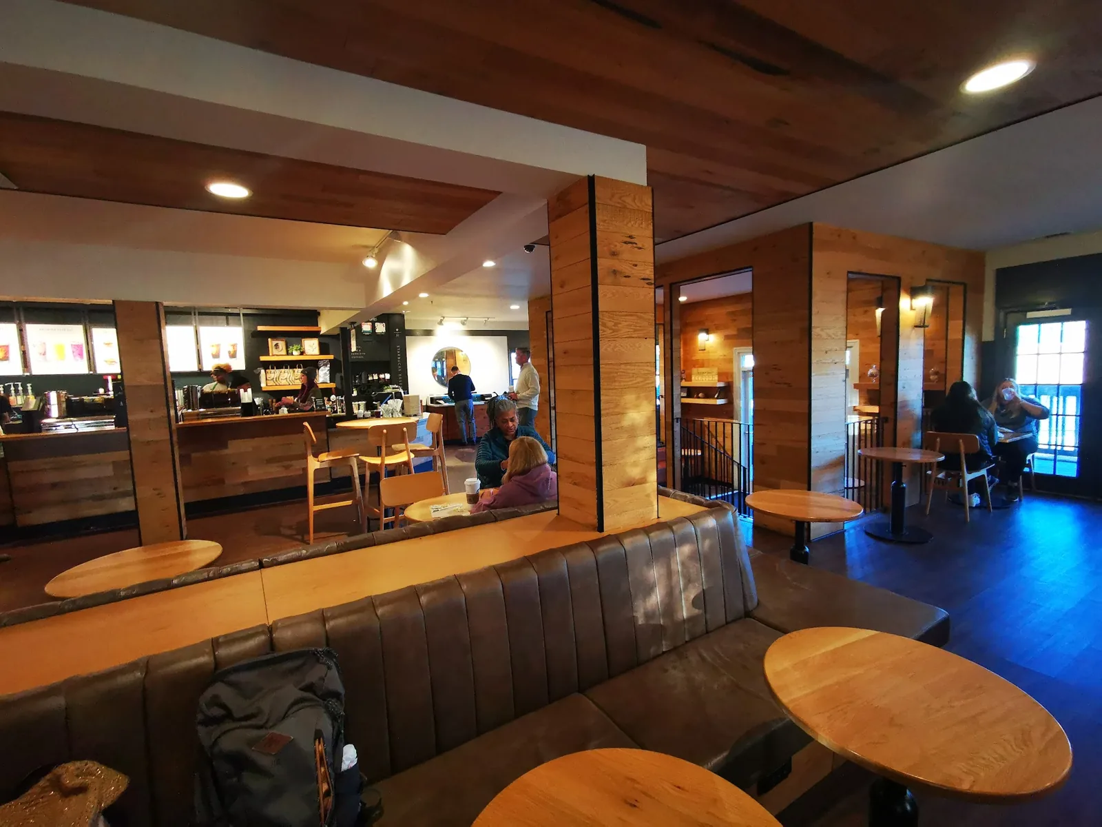 Starbucks | 1401 East Blvd photo 2