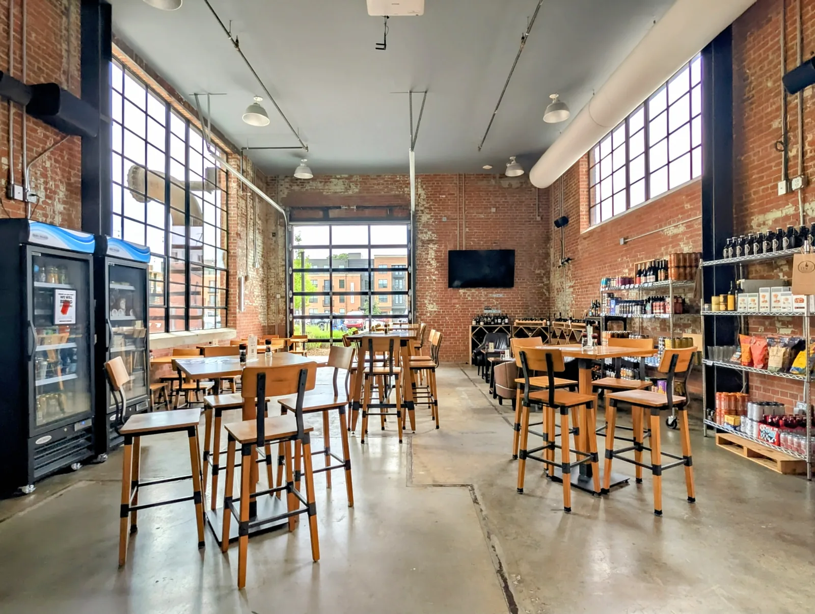 The Pour Market photo 2