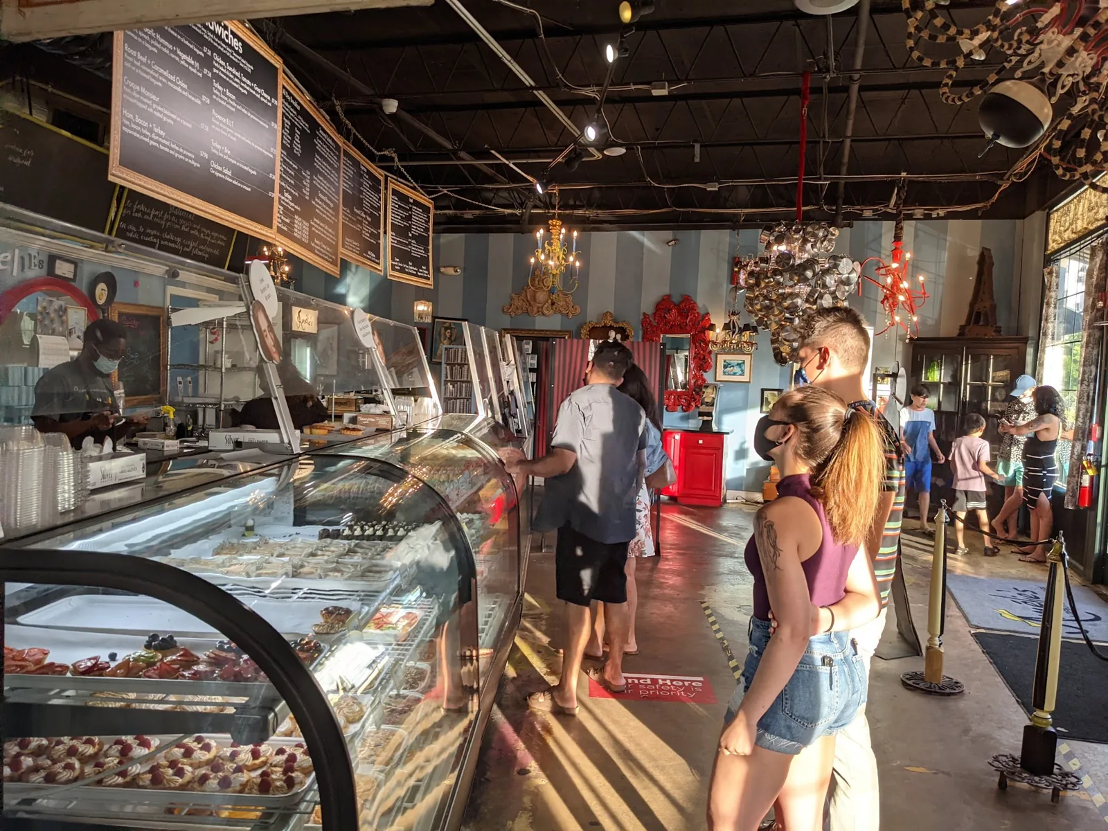 Amélie’s French Bakery & Café | NoDa photo 2