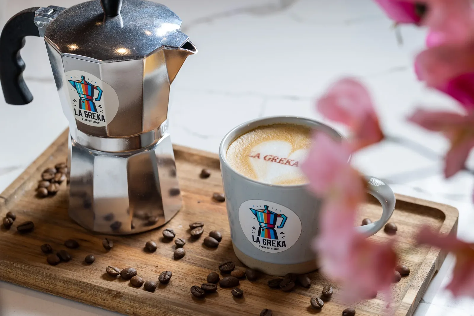 La Greka Coffee Shop photo 2