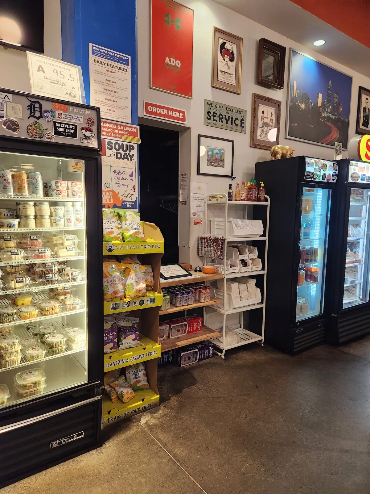 Rhino Market & Deli | Uptown photo 2