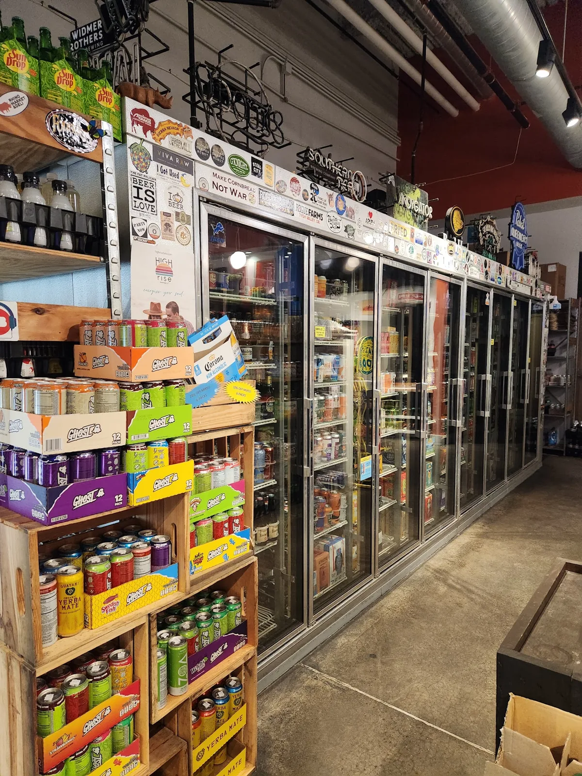 Rhino Market & Deli | Uptown photo 1