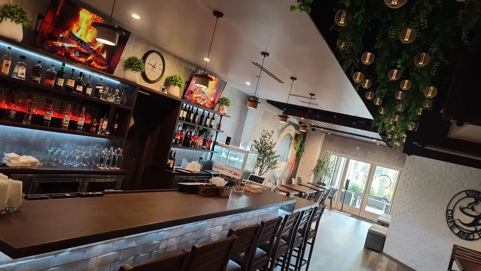 Vibe Cafe & Wine Bar photo 2