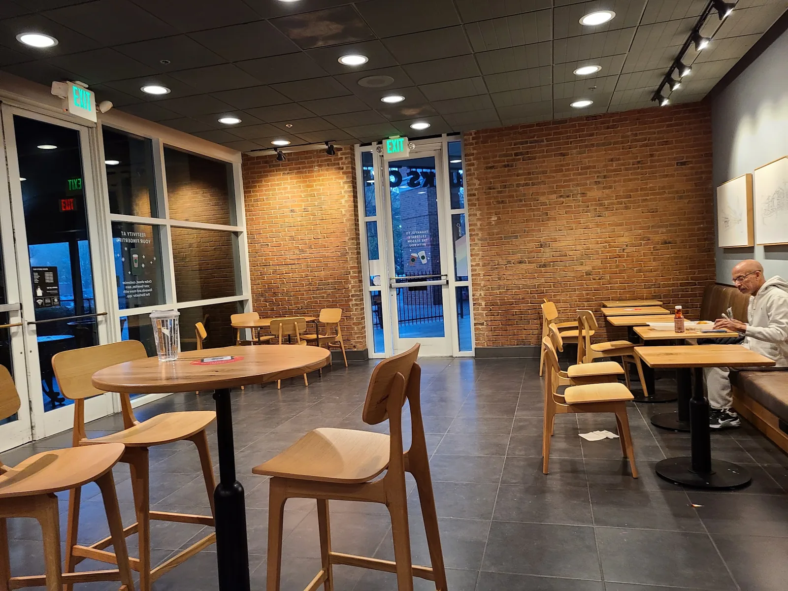 Starbucks | 6701 Carnegie Blvd photo 1